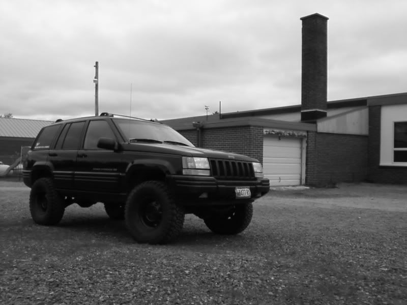 jeepbw2.jpg