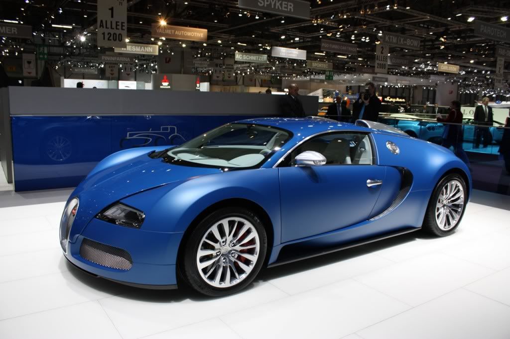 veyron-centenaire-blue-1024x682.jpg
