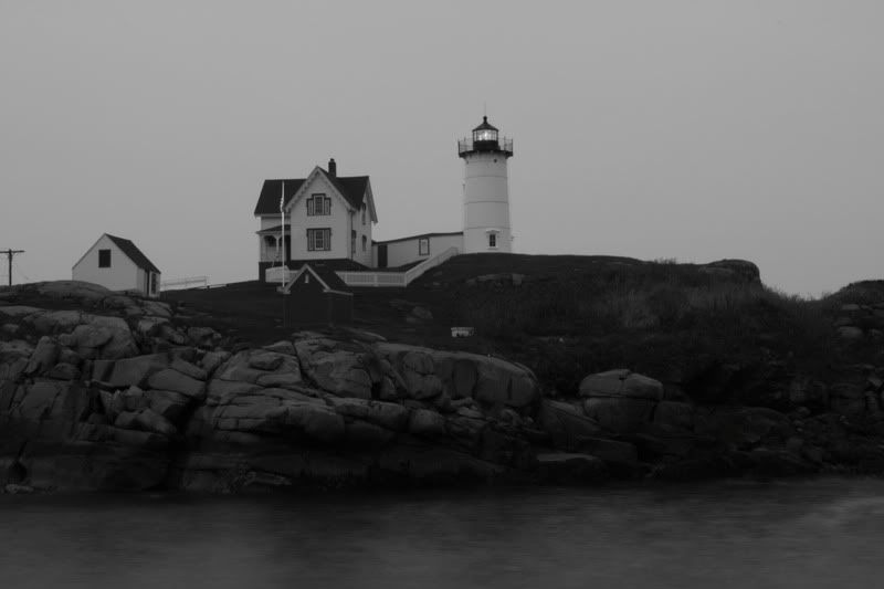 Nubble_BW_800_5-29-09.jpg