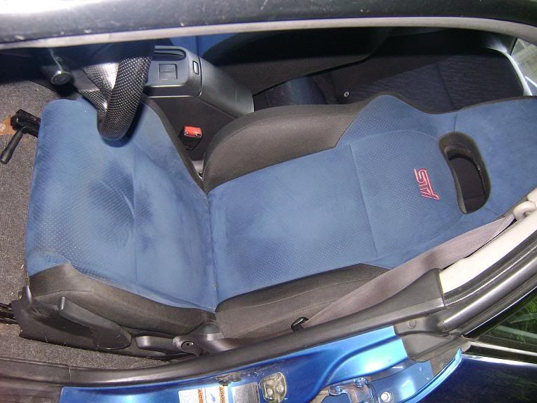 StiSeats002.jpg