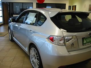 08STi006.jpg